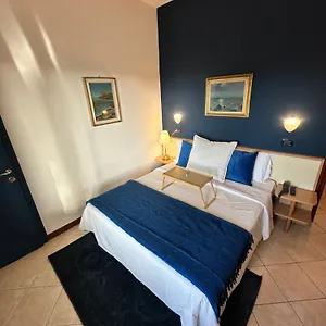 La Riviera Szálloda