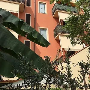 Aparthotel Gloria, Montecatini Terme